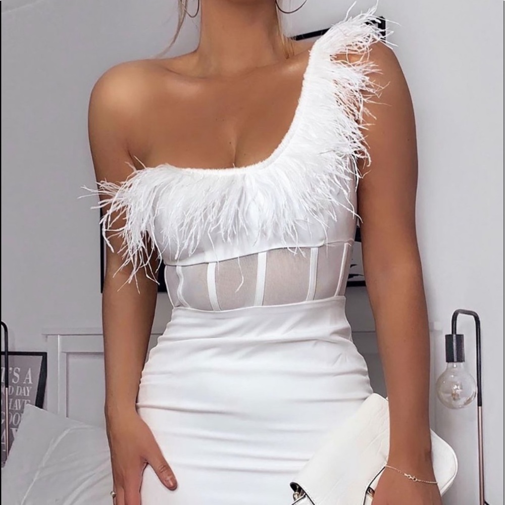 BRAND NEW:: NEVER WORN